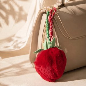 آویز | چارم توت فرنگی