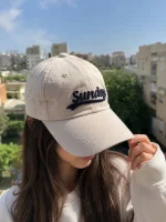 کلاه کپ اسپرت کتان سفید طرح SUNDAY