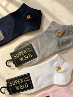 جوراب مچی زنانه گلدوزی گل ریز SUPER W.&D | سایز 36 تا 40 - تصویر 3