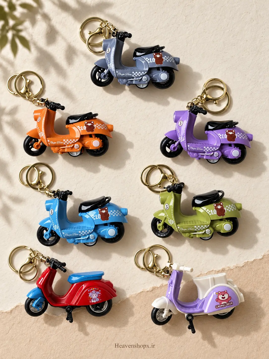 vespa-keychains-01-all-models جاکلیدی فانتزی طرح موتور وسپا - تصویر 1