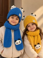 ست شال و کلاه حوله‌ای بچگانه طرح پاندا - تصویر 2